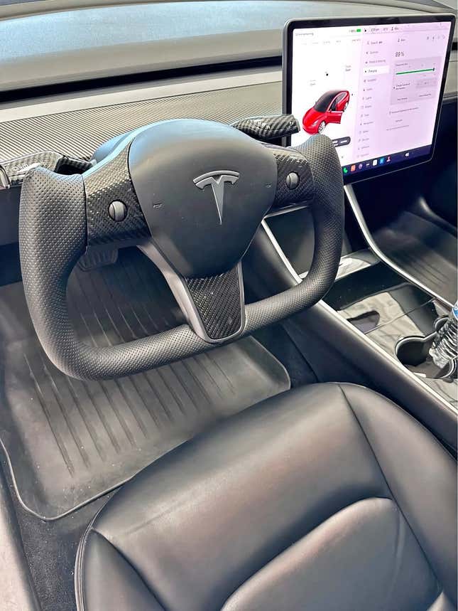 Image for article titled: $31,100: Can This 2020 Tesla Model 3 Long Range Be Paid?